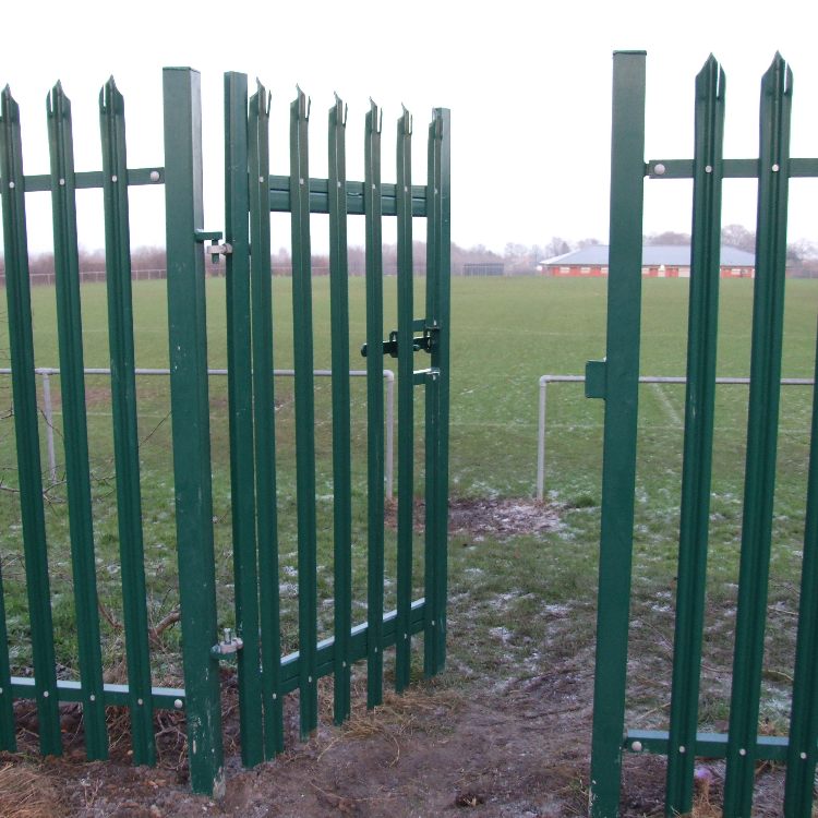 1.8m Powder Coated Palisade Fencing Kit - Green (2.75m Bay)